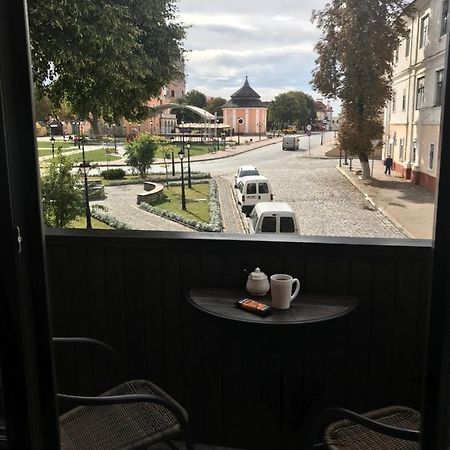 Бажане Місце Lägenhet Kamjanets-Podilskyj Exteriör bild